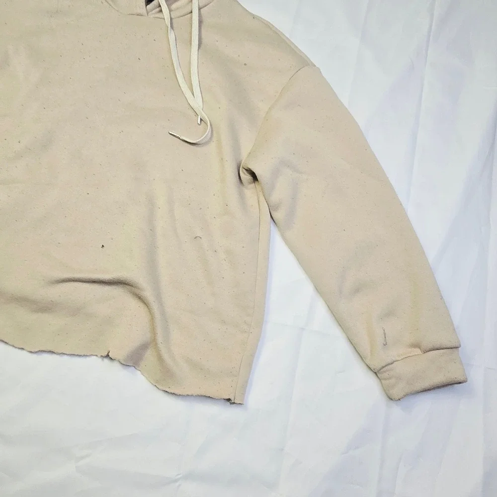 Men's Love Never Fails Fleece Hoodie Size M Beige Distressed Raw Hem T3
